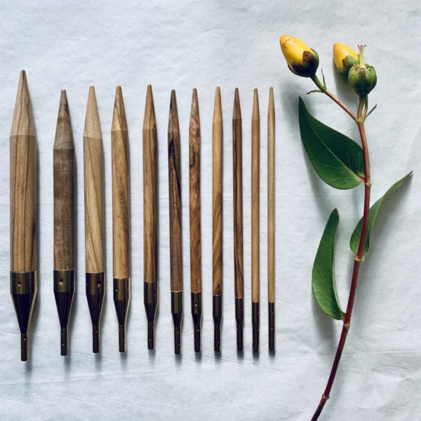 AddiClick nature olive wood strikkepinde i oliventræ - Pindeliv